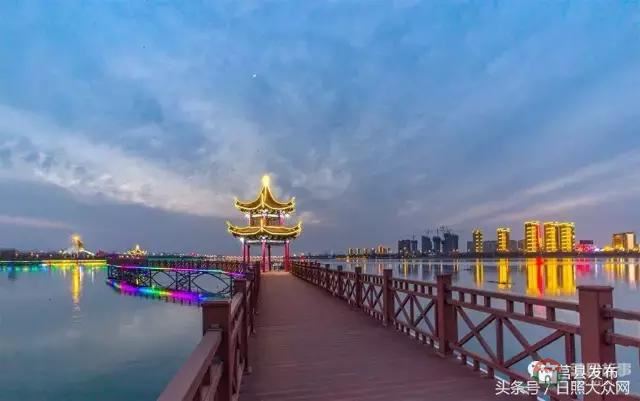 莒縣沭河公園夜景，真是美！