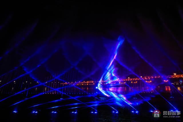 莒縣沭河濕地公園，上演激光水幕音樂噴泉，真是太棒了