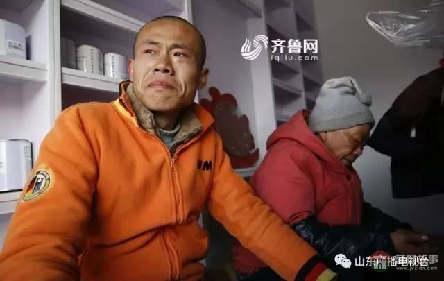 哥哥下落不明，和媳婦離婚，日照小伙帶精神病媽媽打工六年……想有個(gè)家！