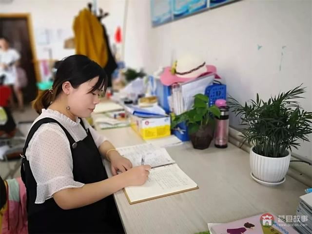 致敬！莒縣這兩位三尺講臺(tái)上的硬核守望者